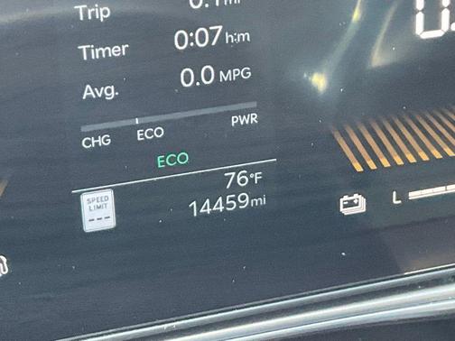 Mineral Blue 2025 Kia Sorento Hybrid EX