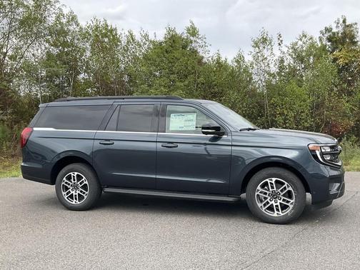 2025 Ford Expedition Max Active 4x4