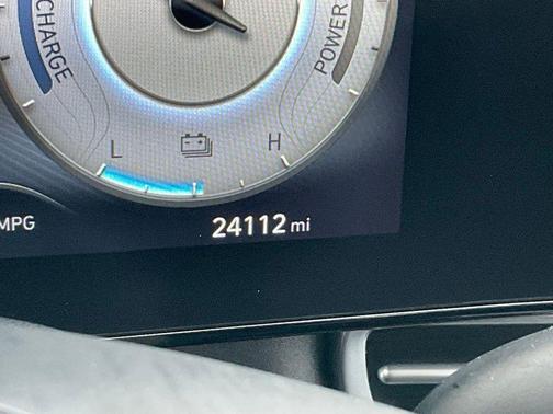 2023 Hyundai ELANTRA HEV Limited