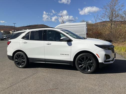 2022 Chevrolet Equinox AWD RS