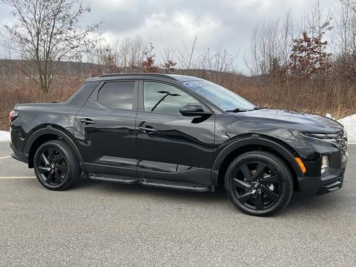 2023 Hyundai SANTA CRUZ NIGHT