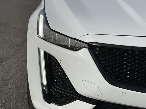 2024 Cadillac CT5 Sport