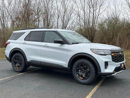 Space White Metallic 2026 Ford Explorer Tremor