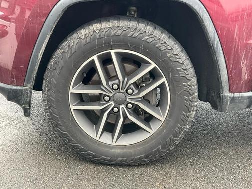 2020 Jeep Grand Cherokee Upland