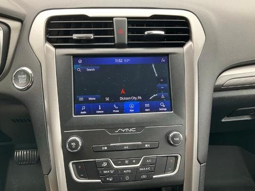 2020 Ford Fusion SE