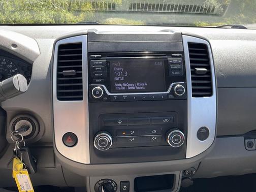 2018 Nissan Frontier SV
