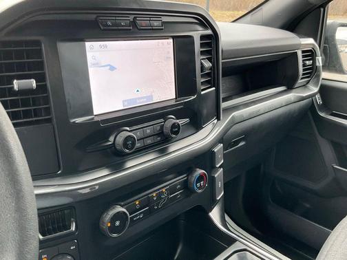 Agate Black Metallic 2023 Ford F-150 XL