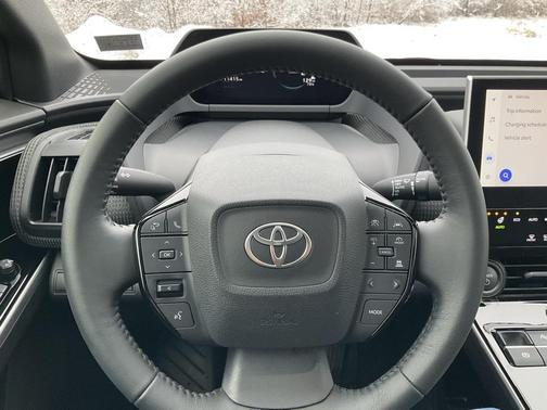 2024 Toyota bZ4X XLE