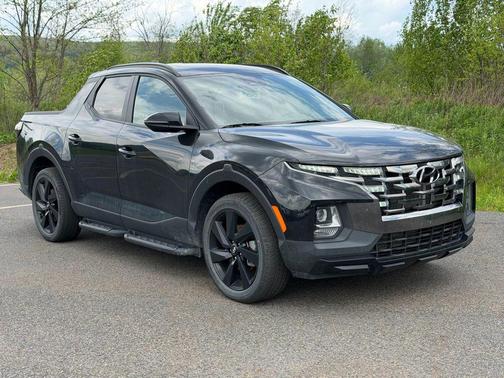 Phantom Black 2023 Hyundai SANTA CRUZ NIGHT