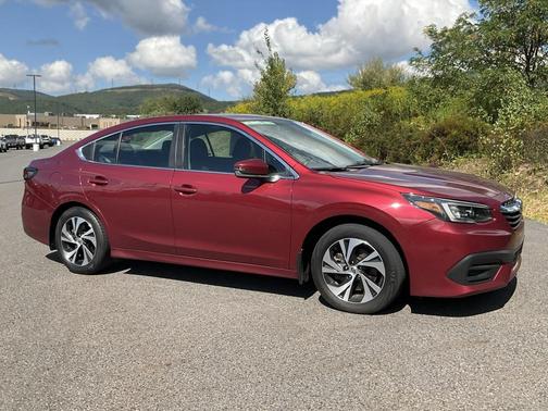 2022 Subaru Legacy Premium