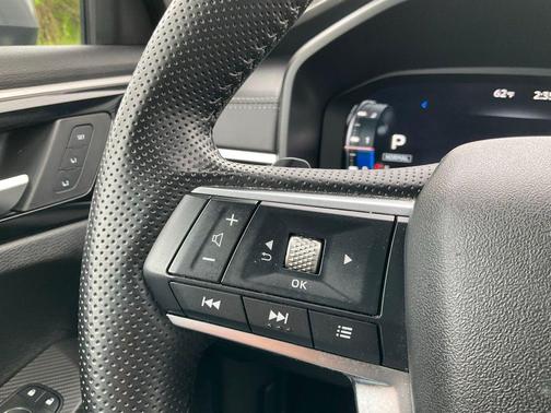 Mercury Gray Metallic 2024 Mitsubishi Outlander SEL S-AWC