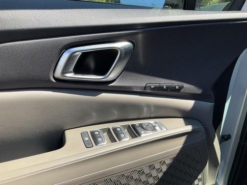2025 Kia Carnival EX