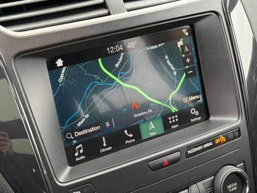 Magnetic 2019 Ford Explorer XLT