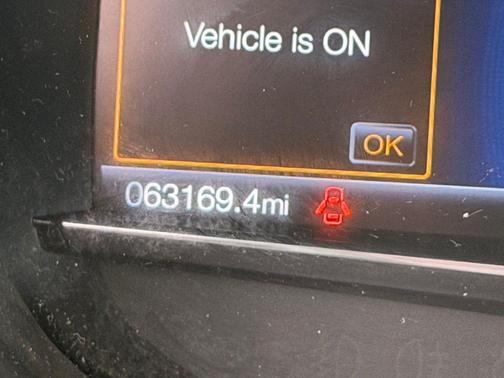 Magnetic 2019 Ford Explorer XLT