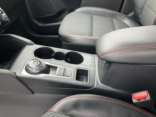 2023 Ford Escape ST-Line Select