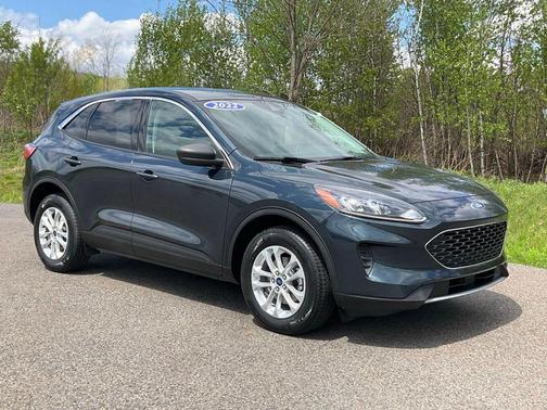 Stone Blue Metallic 2022 Ford Escape SE