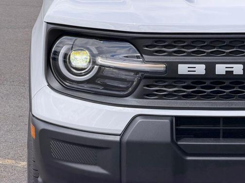 Oxford White 2026 Ford Bronco Sport Big Bend