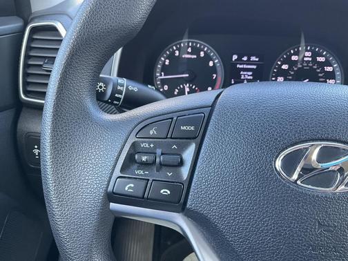 2021 Hyundai TUCSON SEL