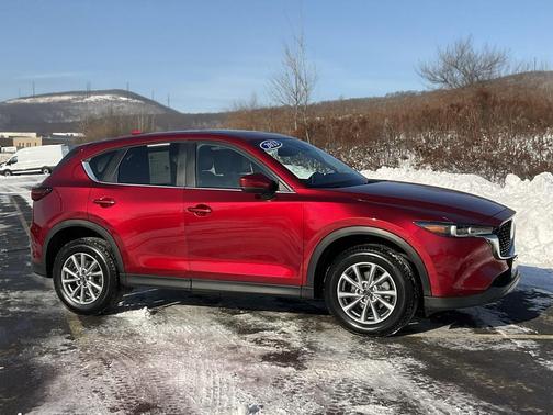 2023 Mazda CX-5 2.5 S Preferred Package