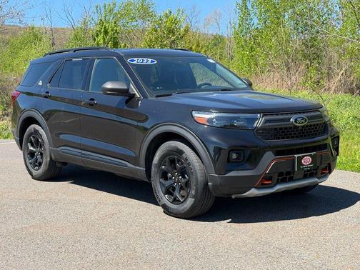 Agate Black Metallic 2022 Ford Explorer Timberline