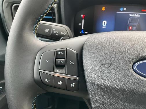 2025 Ford Maverick Lobo Standard