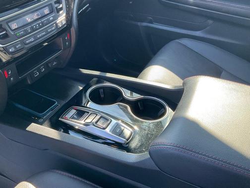 2024 Honda Passport AWD Black