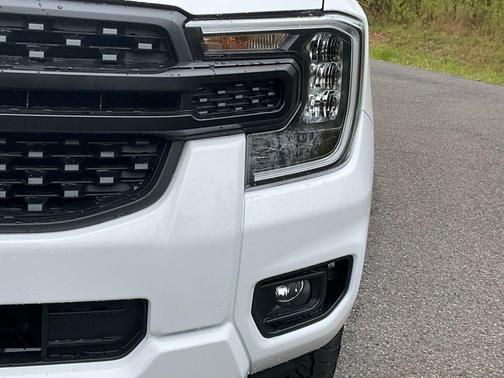 Oxford White 2025 Ford Ranger XL