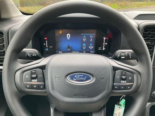 Oxford White 2025 Ford Ranger XL