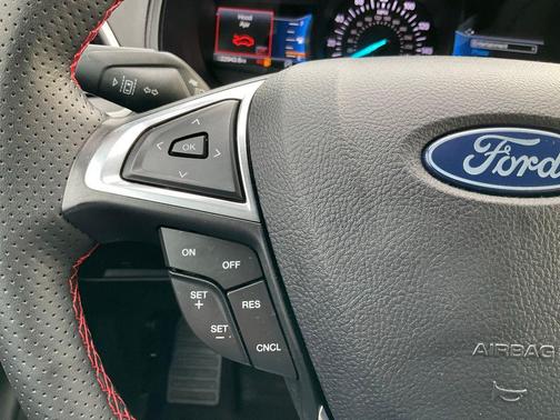 2024 Ford Edge ST Line