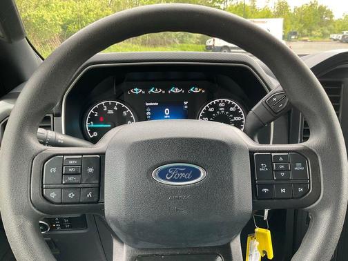 Agate Black Metallic 2023 Ford F-150 XL