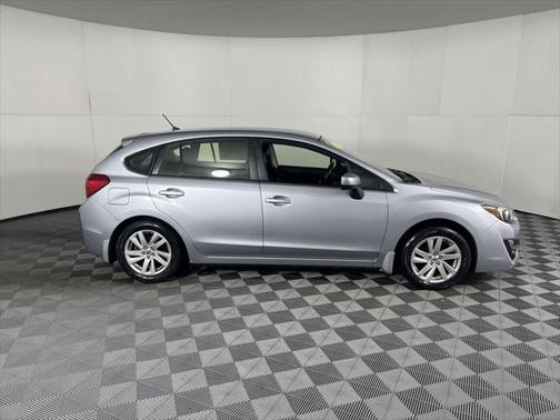 2015 Subaru Impreza 2.0i Premium