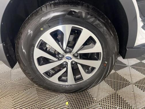 White 2025 Subaru Outback Premium