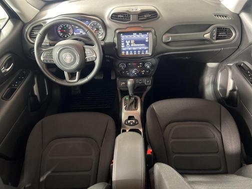 2022 Jeep Renegade Latitude