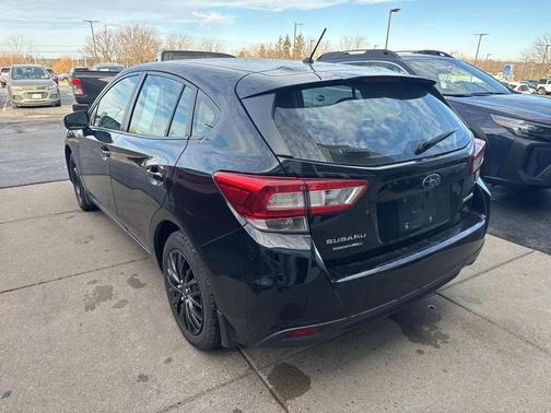 2019 Subaru Impreza 2.0i