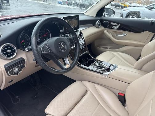2016 Mercedes-Benz GLC-Class GLC 300 4MATIC