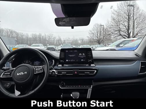 2023 Kia Seltos S