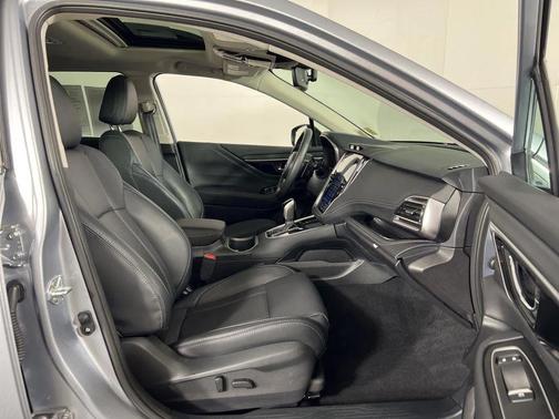 Ice Silver Metallic 2025 Subaru Outback Limited