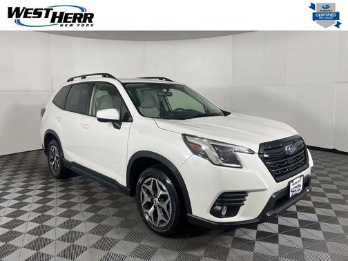 White 2023 Subaru Forester Premium
