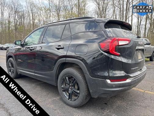 2022 GMC Terrain AWD AT4