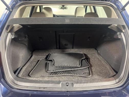 2018 Volkswagen Golf TSI SE