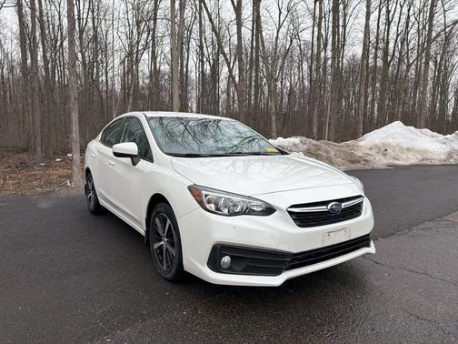 White 2023 Subaru Impreza Premium