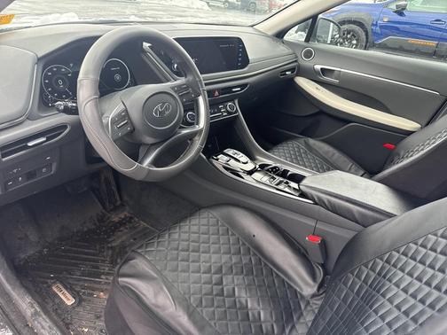2023 Hyundai SONATA SEL