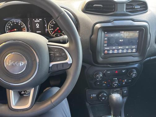 2020 Jeep Renegade Latitude
