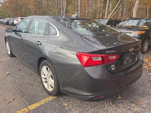 2017 Chevrolet Malibu 1LT