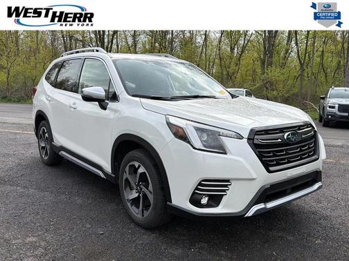 Crystal White Pearl 2023 Subaru Forester Touring