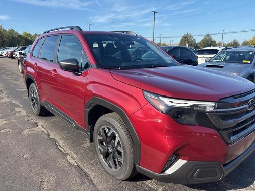 2025 Subaru Forester Premium