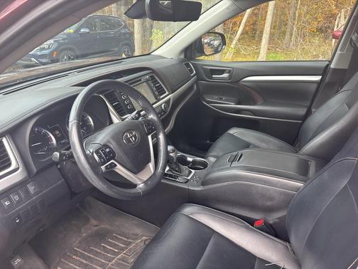 2017 Toyota Highlander 