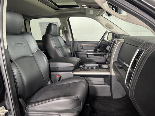 2015 RAM 1500 Laramie
