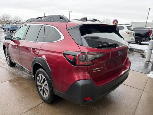 2024 Subaru Outback Premium