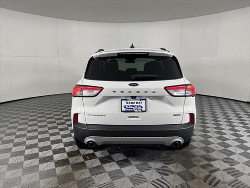 2021 Ford Escape Titanium